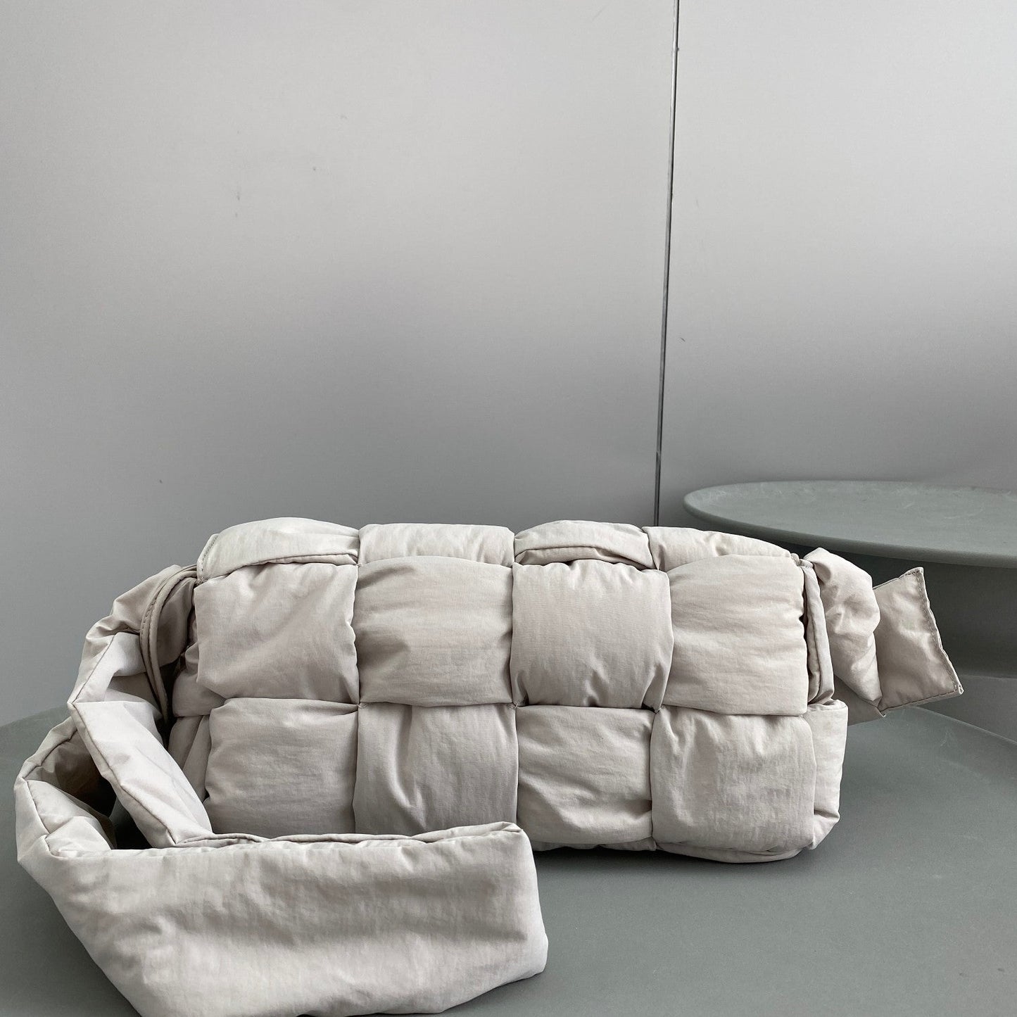 Top Quality Padded Tech Cassette Bag For Women 11.8in/30cm In Frost 628951VBO819532