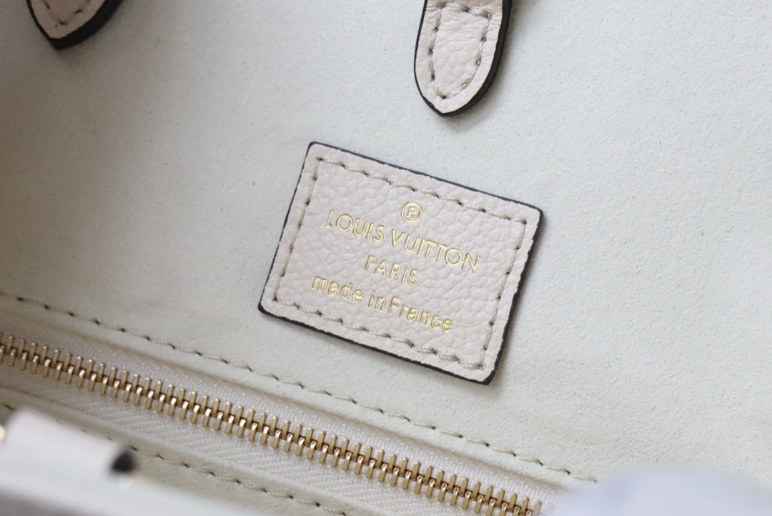 Top Quality OnTheGo MM Tote Bag Monogram Empreinte Cream For The Pool Collection, WoHandbags 13.8in/35cm Top Quality M45717