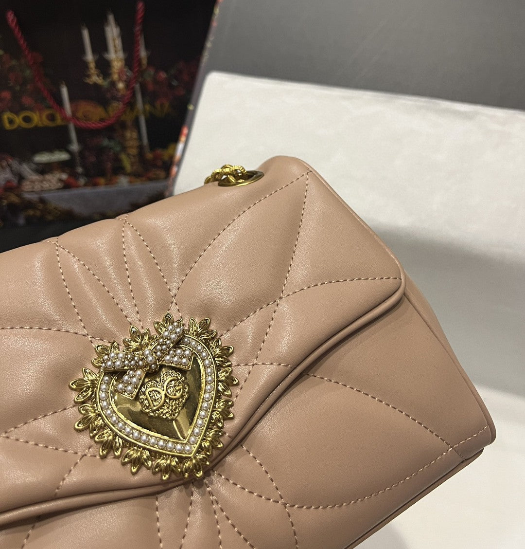 Top Quality Large Devotion Shoulder Bag In Quilted Nappa Beige For Women 11.4in/29cm Top Quality