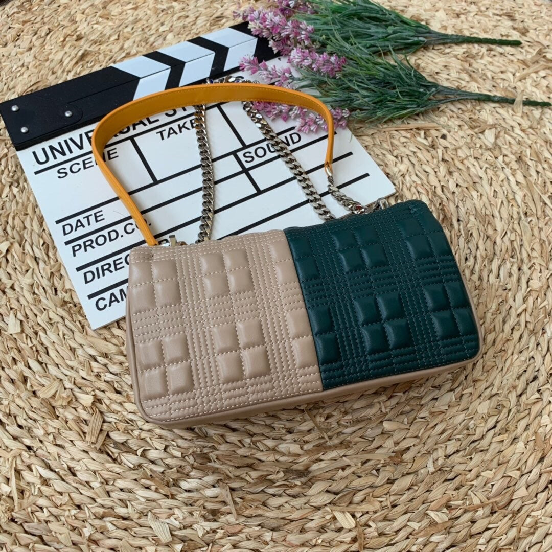 Top Quality Horseferry Print Quilted Small Lola Bag Monogram Red And Orange For Women, Bags 9in/23cm