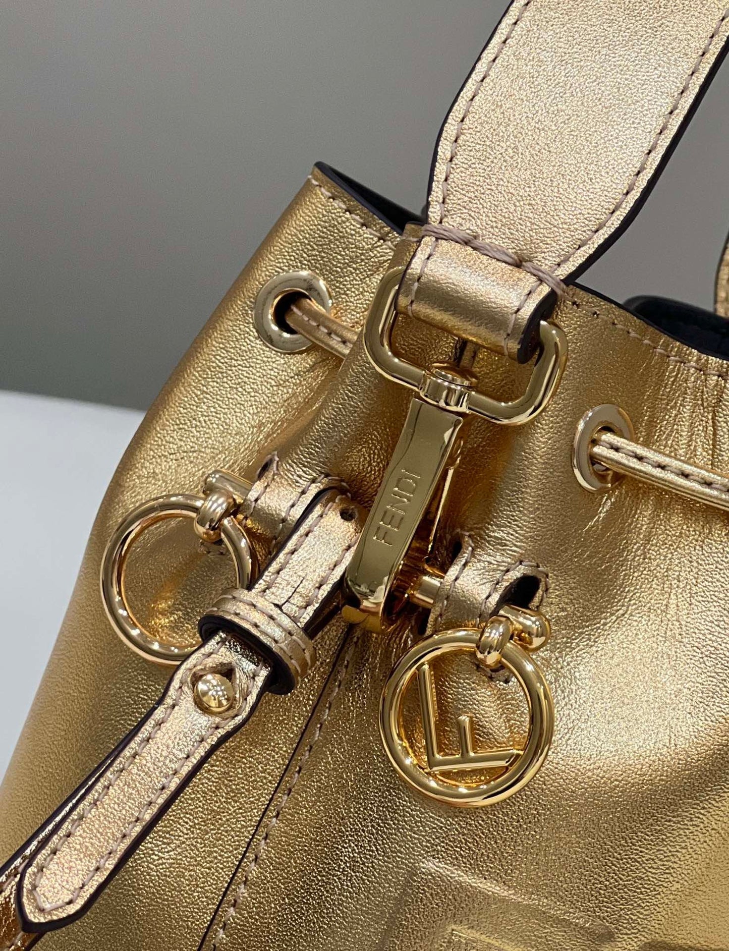 Top QualityTop Quality Mon Tresor Gold For Women, Women’s Handbags, Shoulder And Crossbody Bags 7in/18cm FF 8BS010AK61F1GNN