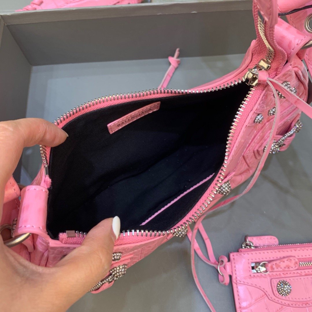 Top Quality Le Cagole XS Shoulder Bag In Pink, For Women,  Bags 10.2in/26cm