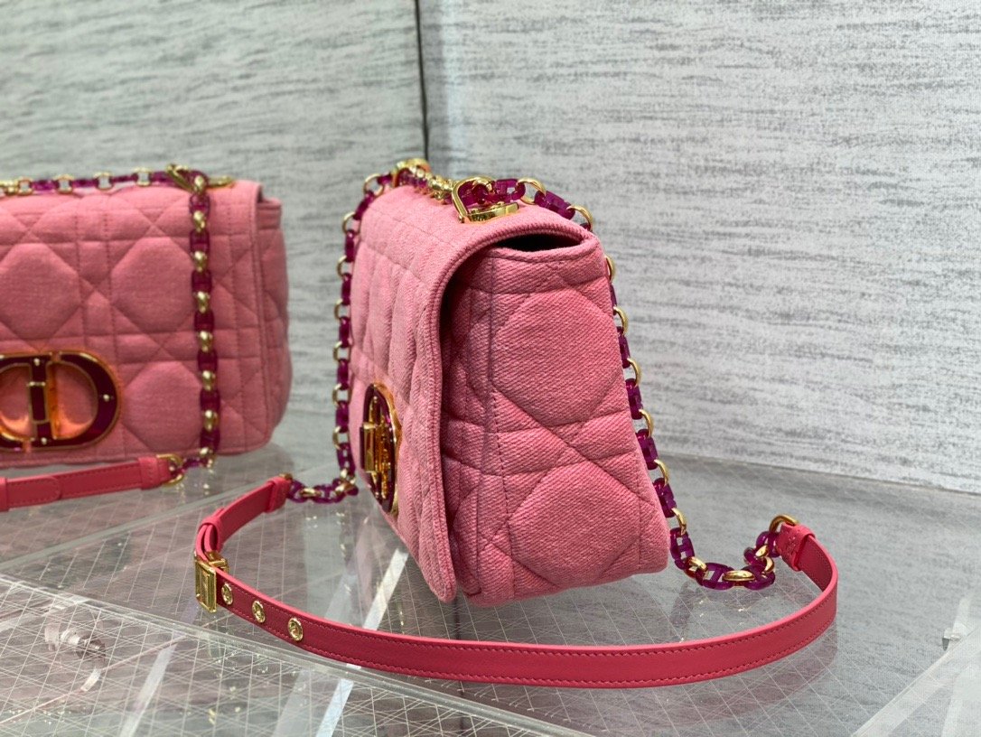 Top Quality MeTop Qualityum Caro Bag Pink, For Women, Womens Handbags 25.5cm/10in CD M9242WTJF_M929