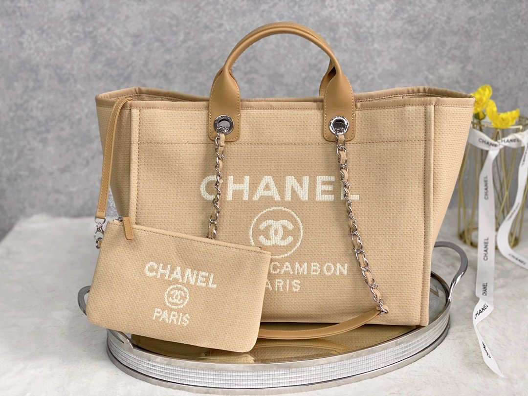 CHLSmall Shopping Bag Silver Hardware Raffia For Women Handbags, Shoulder Bags 15.2in/39cm AS3257