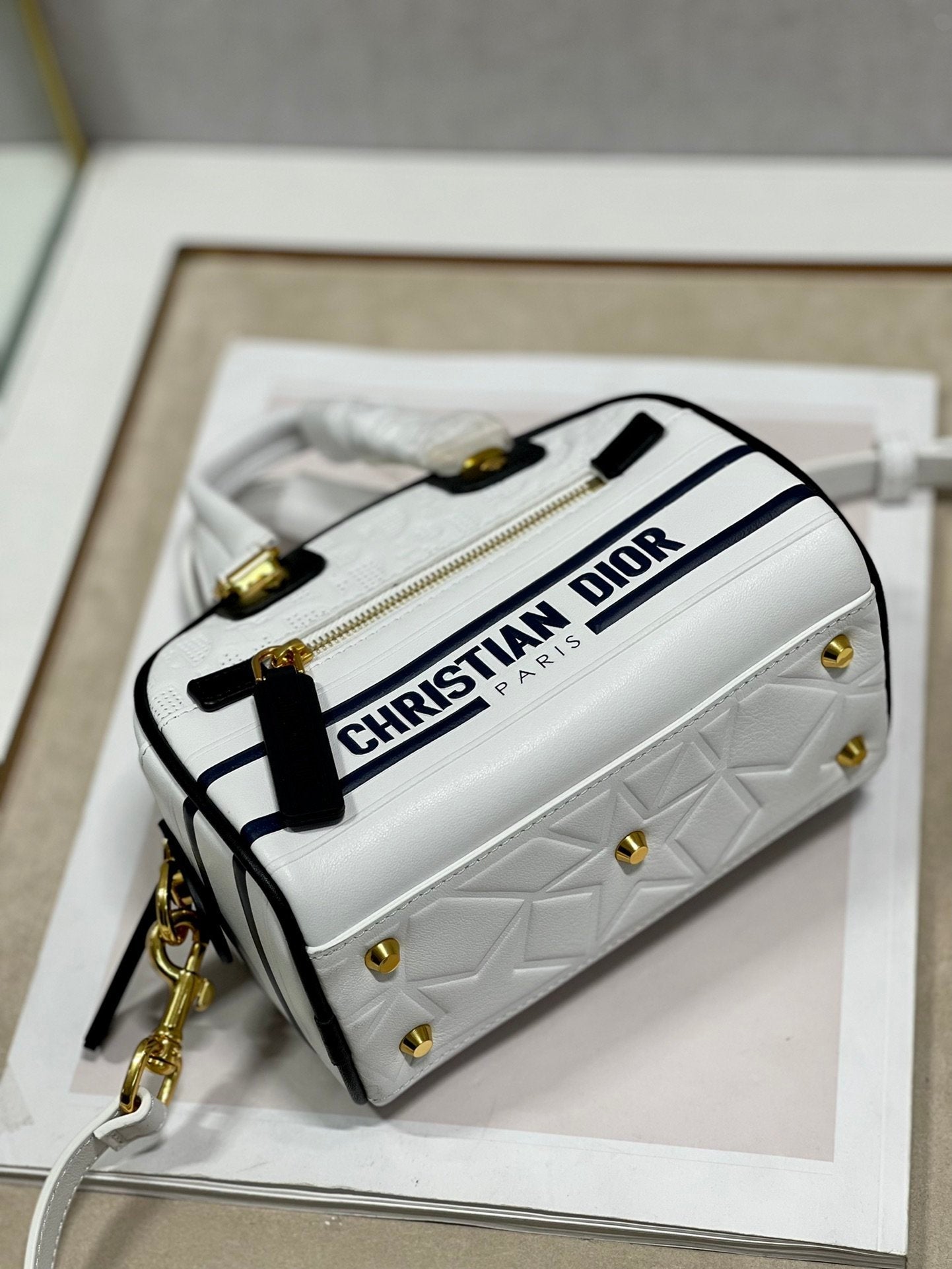 Top Quality Mini Vibe Zip Bowling Bag, White Handbags, Bowling Bags, 17cm CD