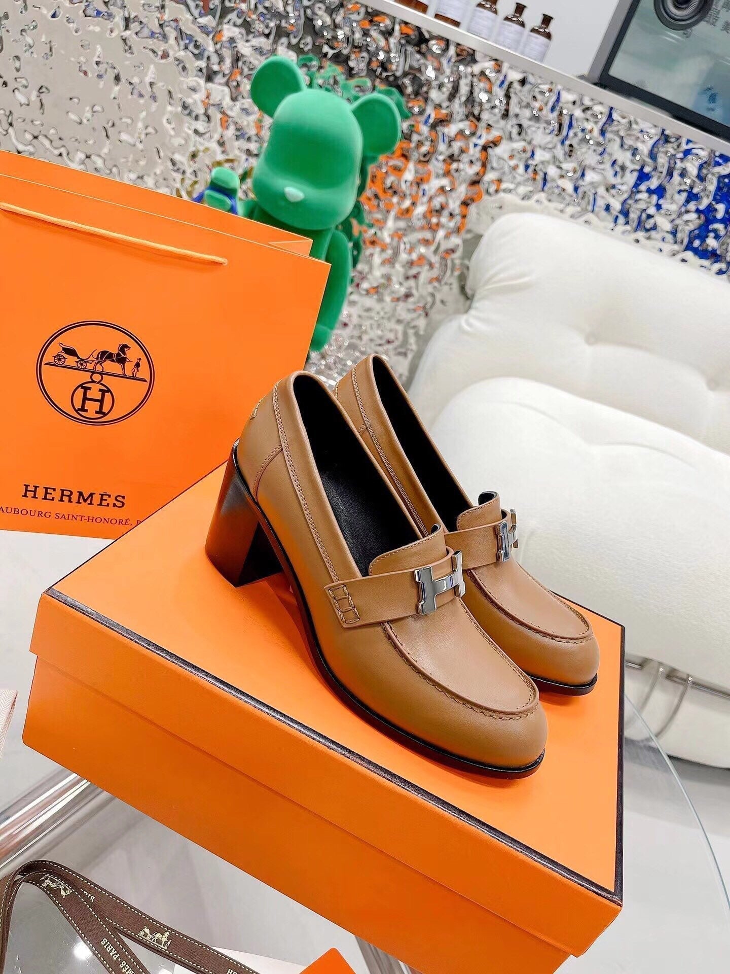 New 1:1 rep HM HIGH HEELS 012