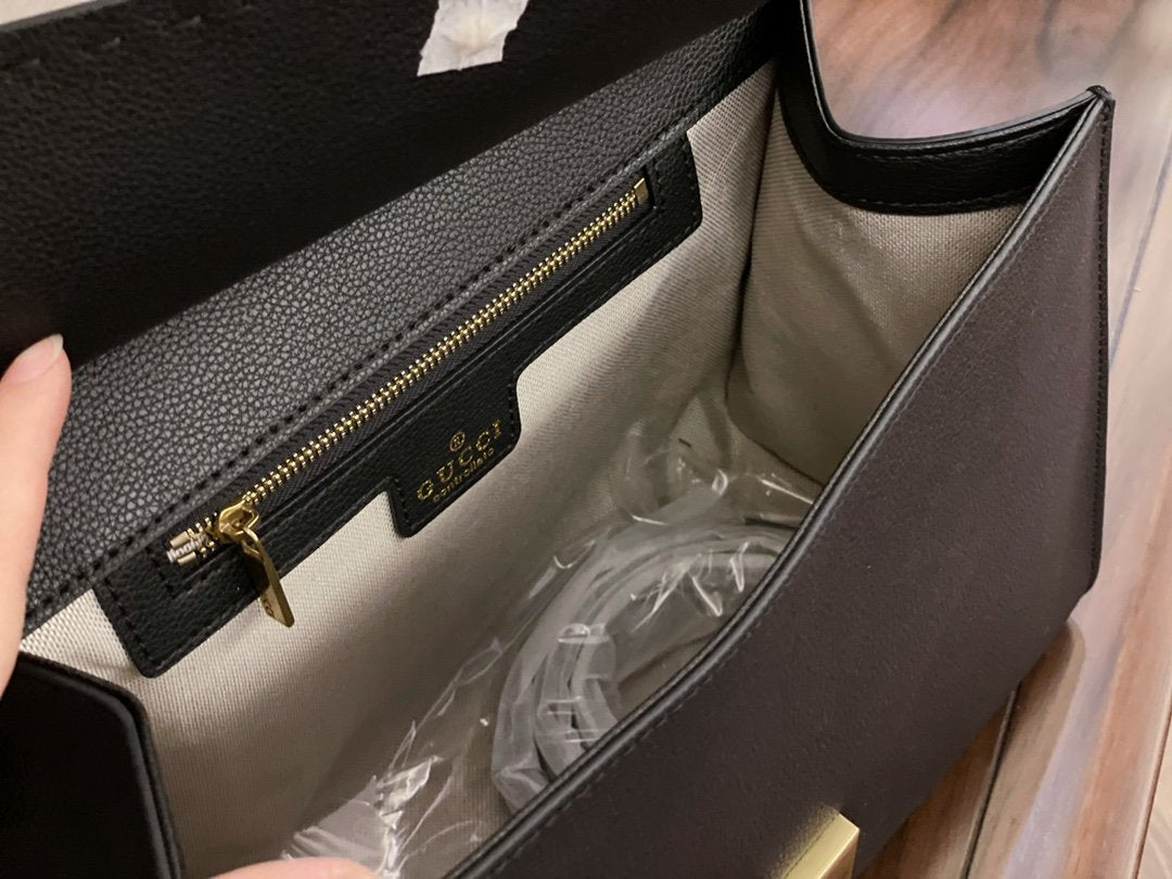 EN - New 1:1 rep  Bags GCI 216