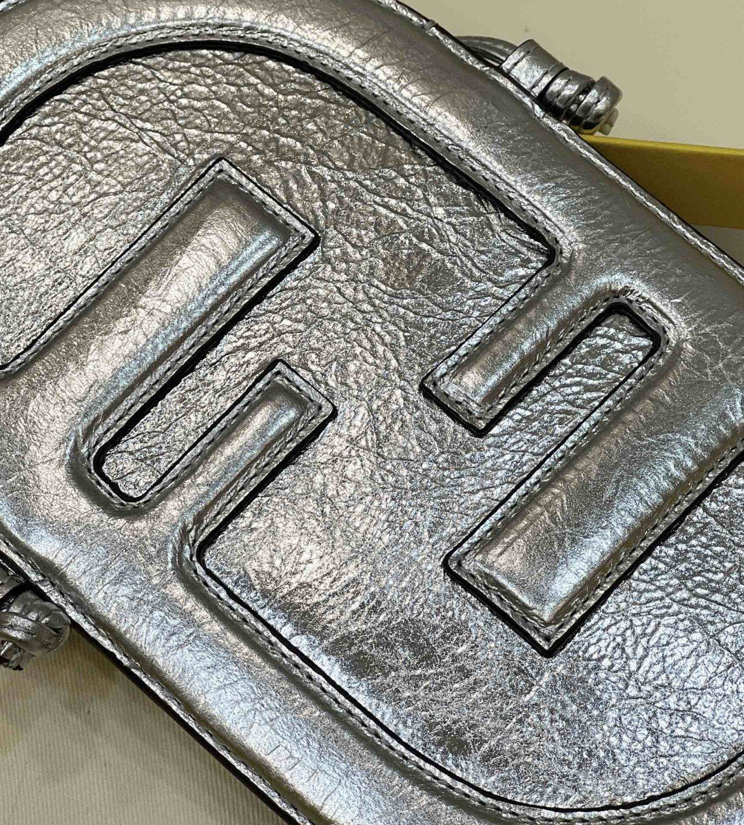 Top QualityTop Quality 12 Pro Phone Holder Silver Bag For Woman 21.5cm/8.5in 7AS055AISPF0MK5