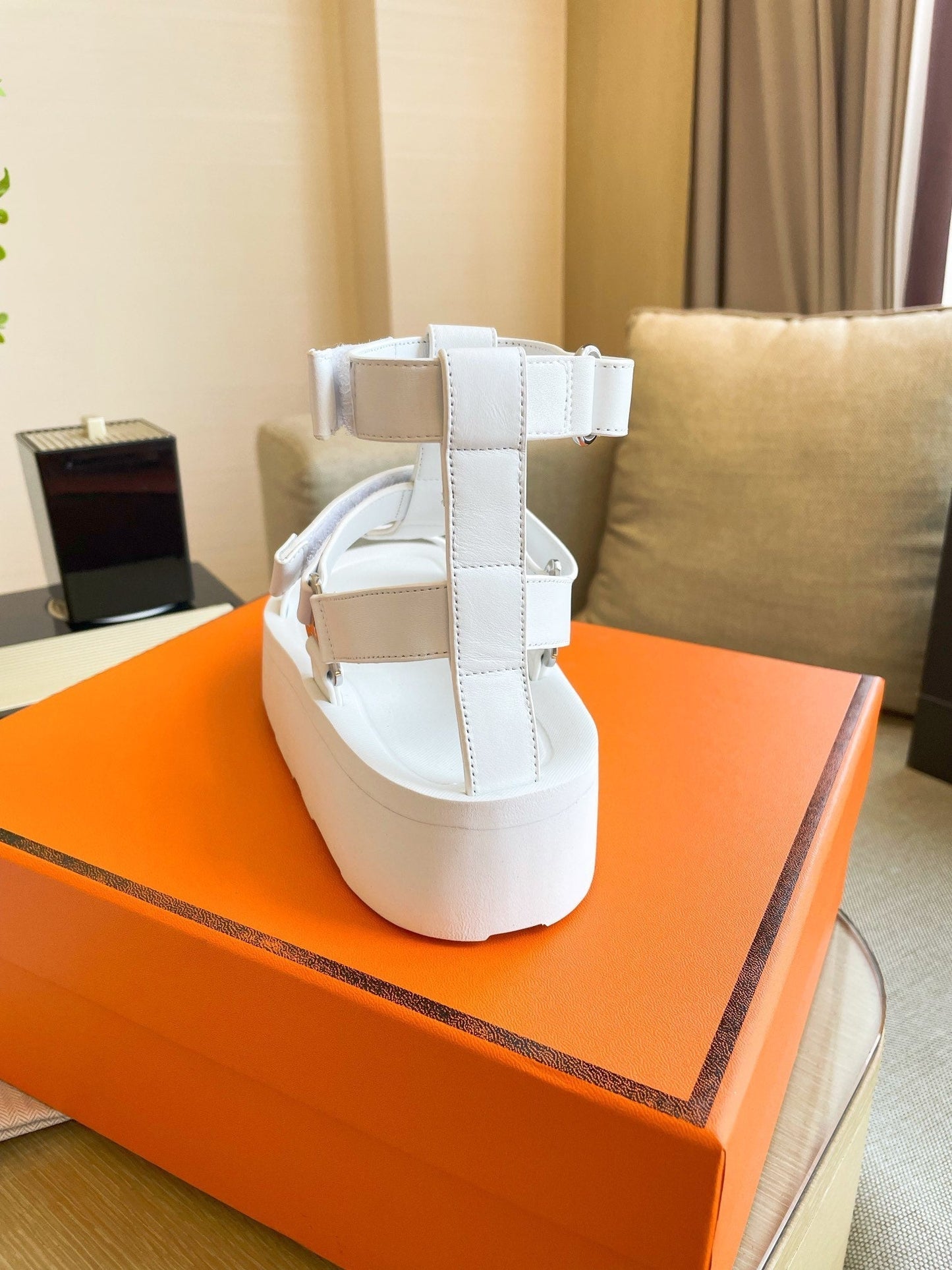 New 1:1 rep HM HIGH HEELS 054