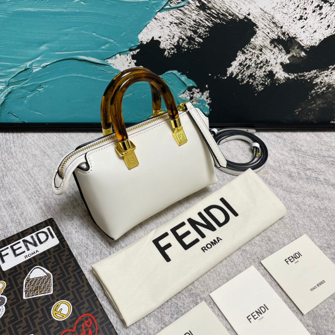EN - New 1:1 rep Lux Bags FEI 263