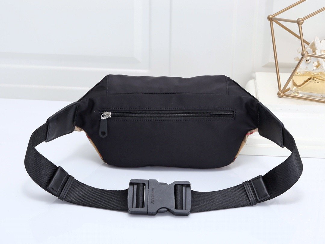 EN - New 1:1 rep  Bags BBR 030