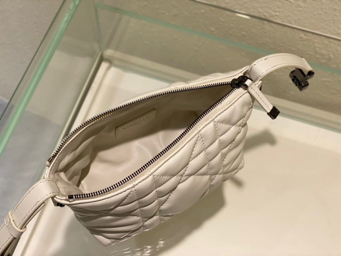 Top Quality Small DYORTravel Nomad Pouch White, For Women, Womens Handbags 6in/15cm CD S5553BMIG_M030