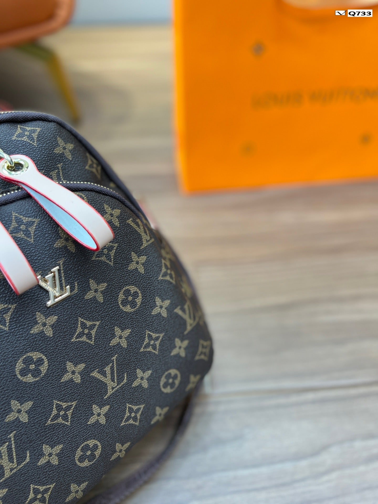 EN - New 1:1 rep Lux Bags LUV 543