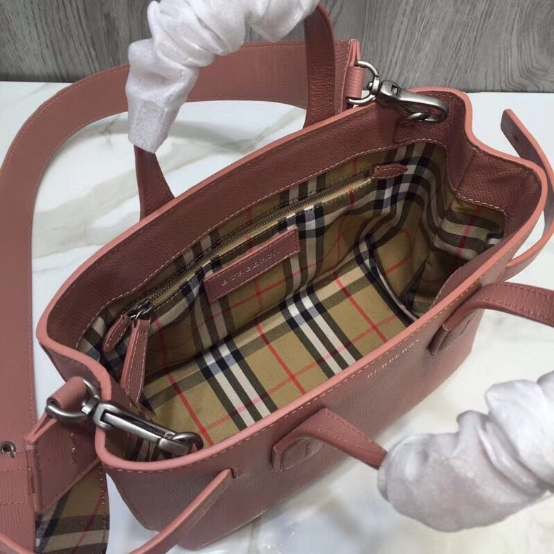Top Quality The Small Banner Bag PiNike For Women, Bags 10.6in/26cm