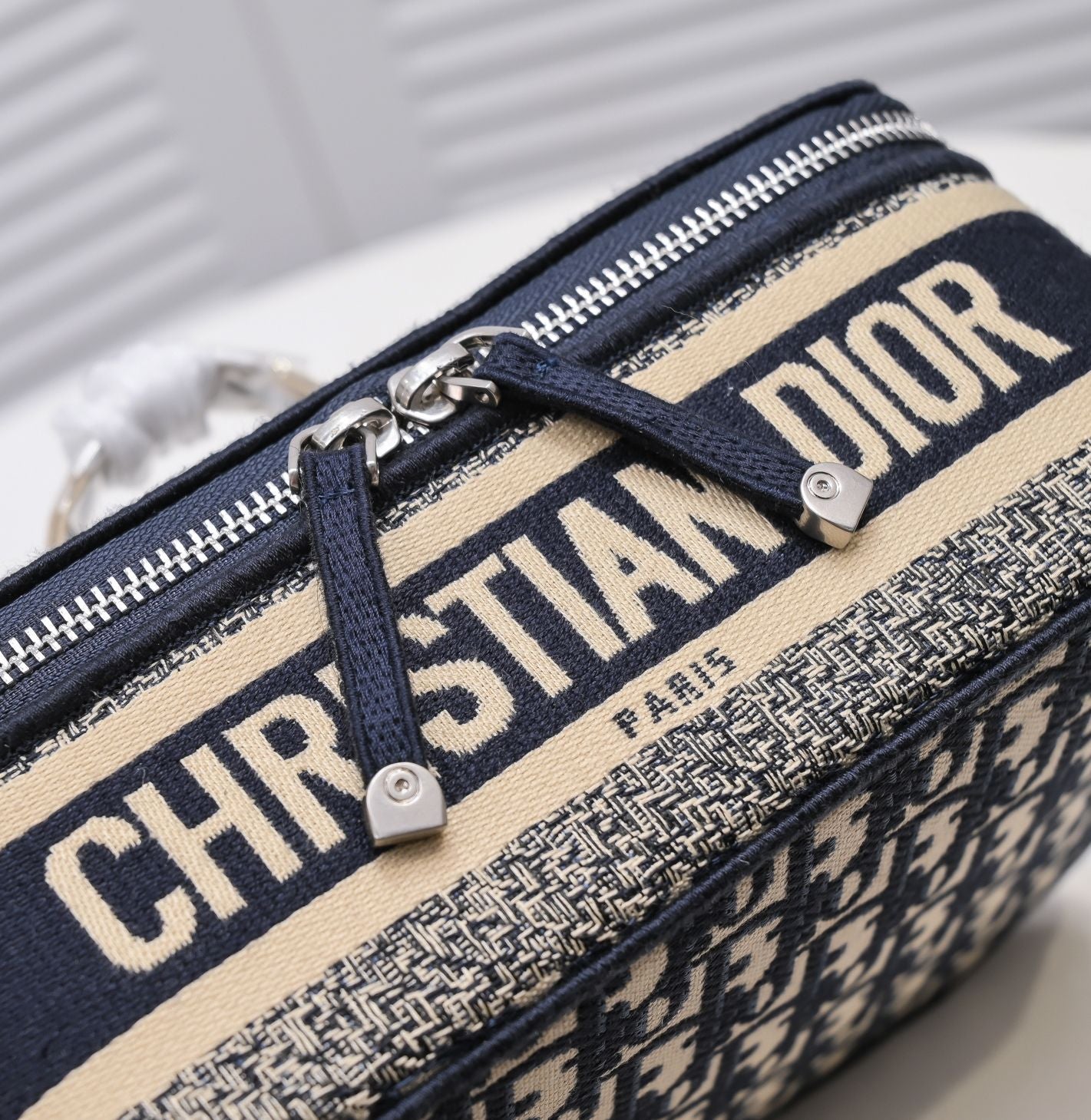EN - New 1:1 rep  Bags DIR 266