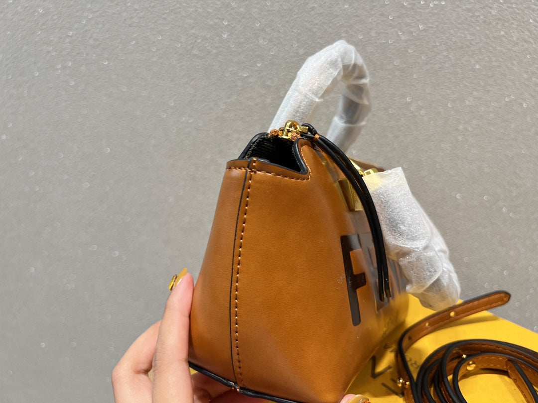 EN - New 1:1 rep Lux Bags FEI 275