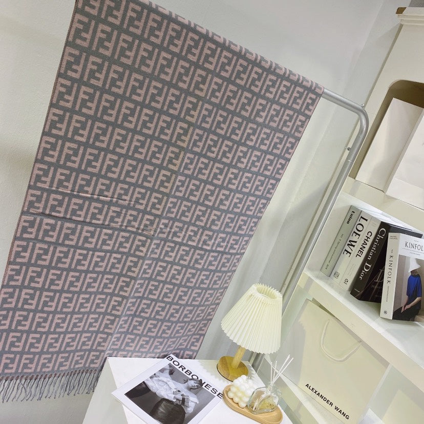 EN - Luxury FEI  Scarf 017