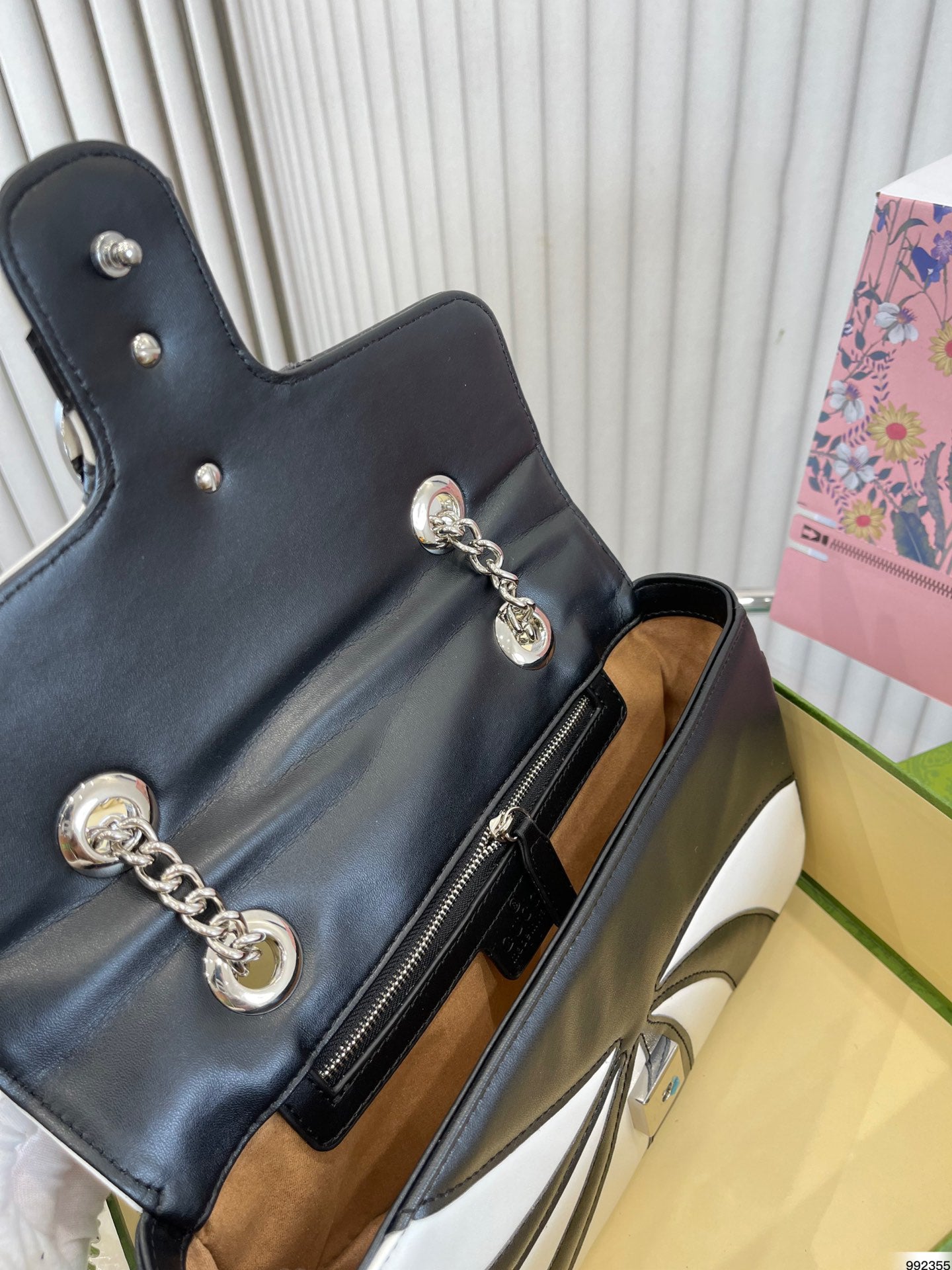 EN - New 1:1 rep  Bags GCI 522