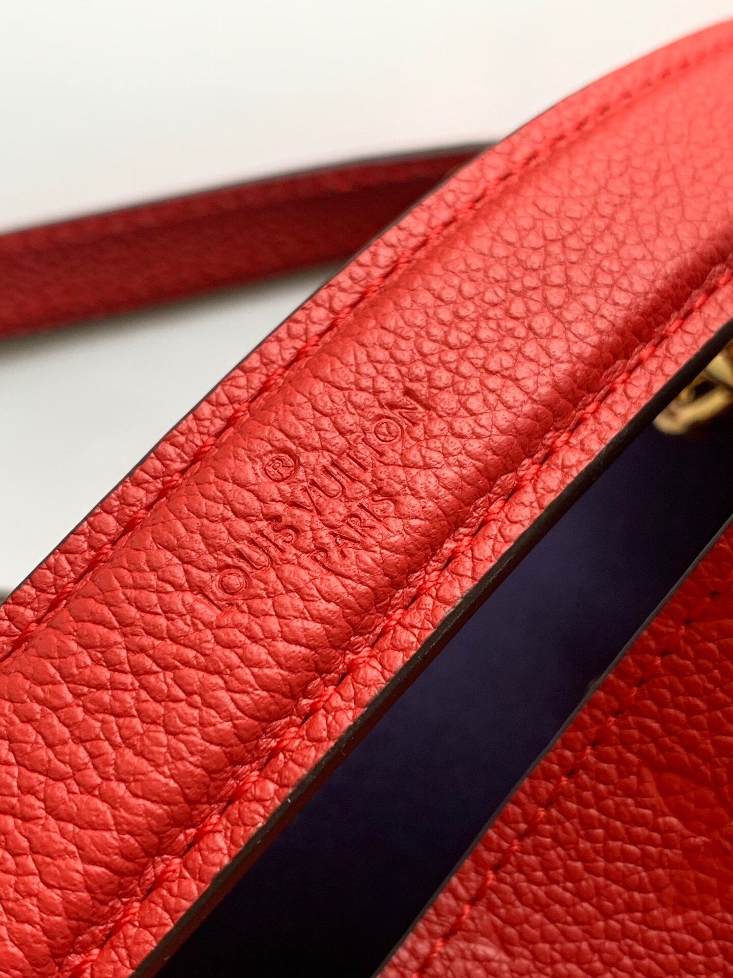 Top Quality NeoNoe MM Bucket Bag Monogram Empreinte Red For Women, Womens Bags, Shoulder Bags 10.2in/26cm Top Quality
