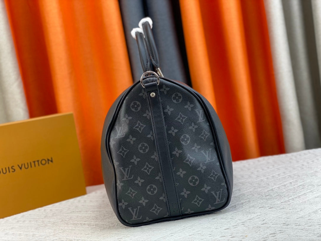 EN - New 1:1 rep  Bags LUV 669