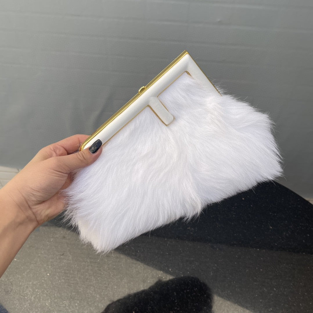 Top QualityTop Quality Top QualityTop Qualityrst Small White Fox Fur Bag For Woman 26cm/10in