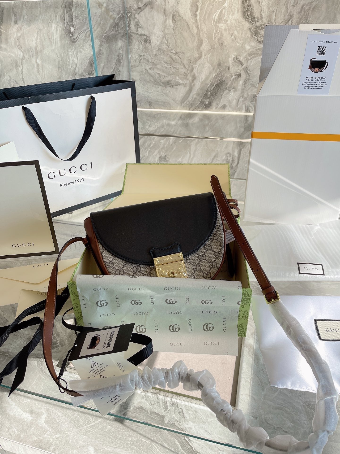EN - New 1:1 rep  Bags GCI 223