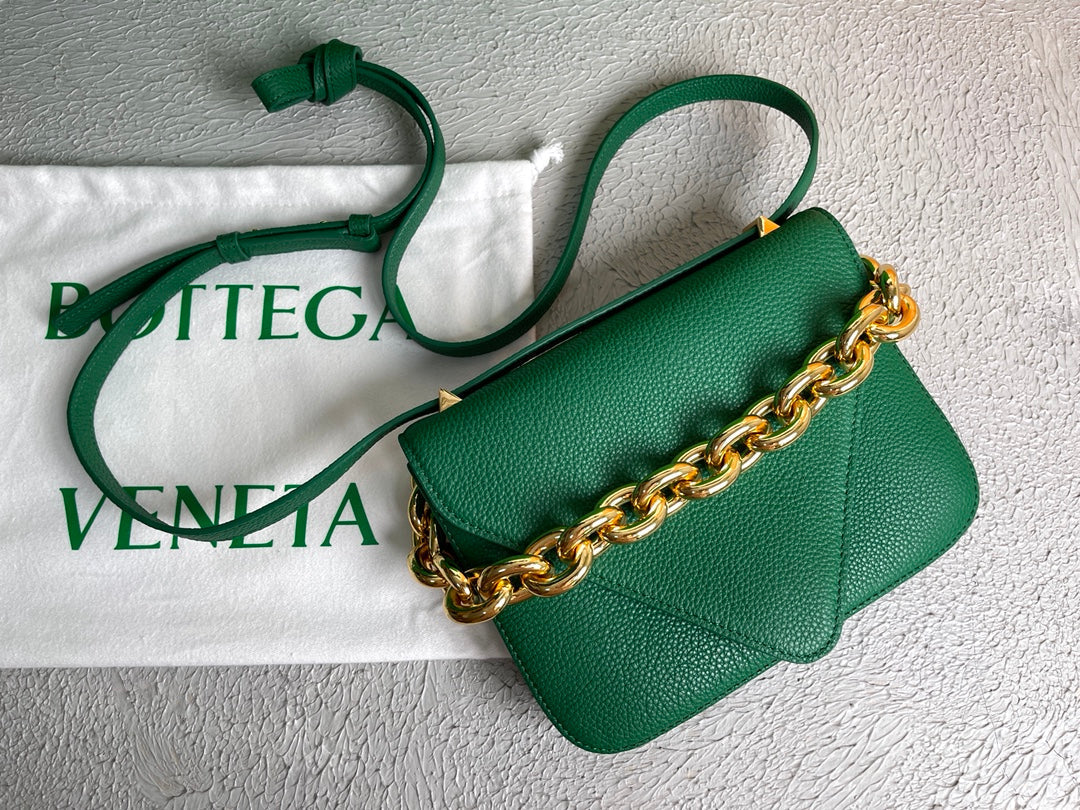 Top Quality Mount Green, For Women, Women’s Bags 8.3in/21cm 667399V12M03113