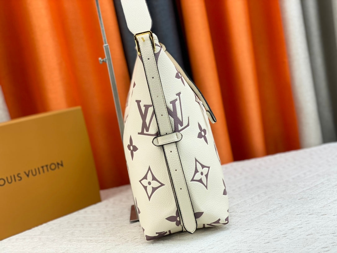 EN - New 1:1 rep Bag LUV 632