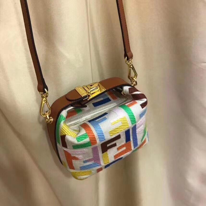 EN - New 1:1 rep  Bags FEI 067