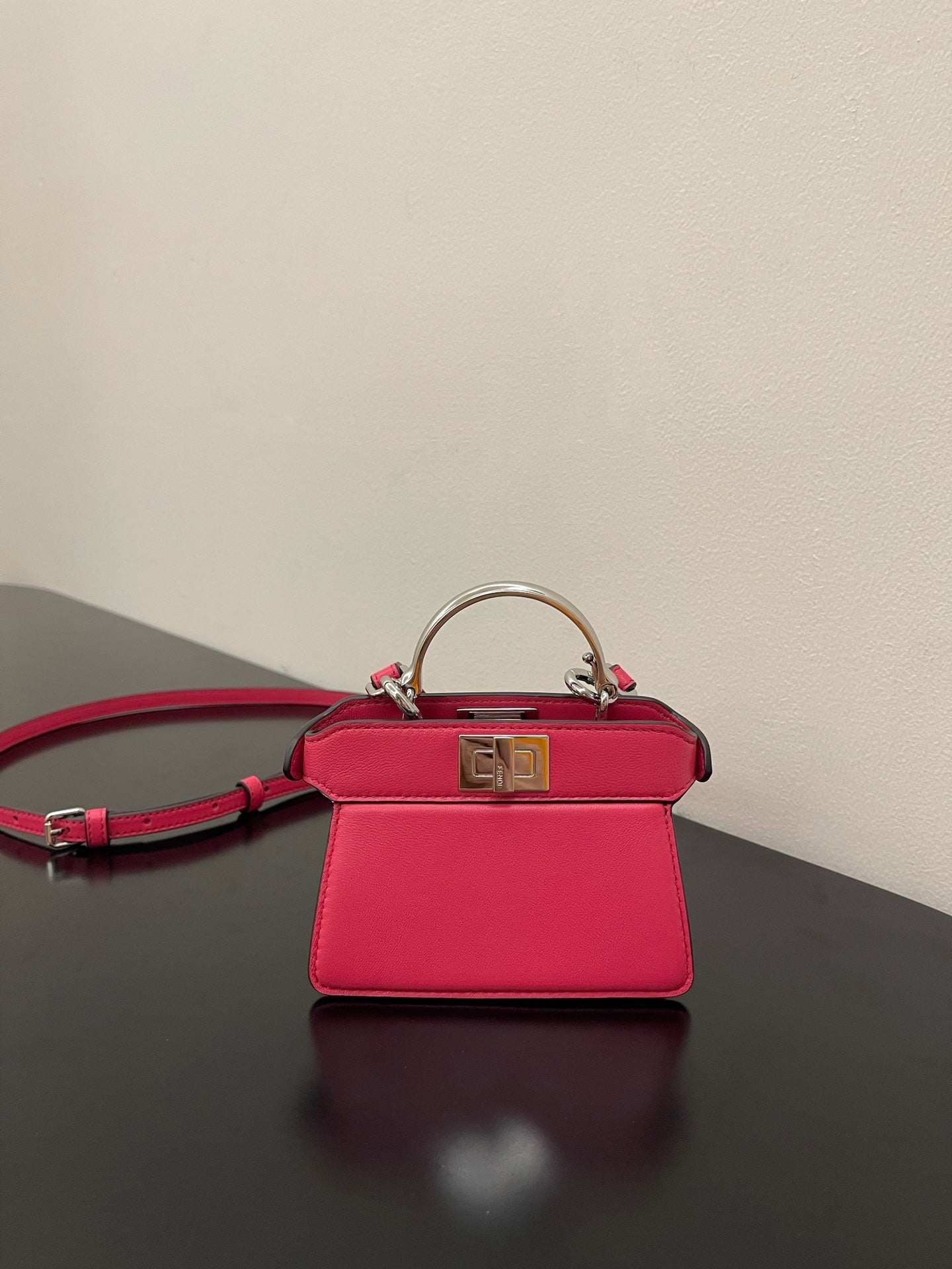 Top QualityTop Quality Peekaboo ISeeU Petite Pink Micro Bag For Woman 11cm/4.5in