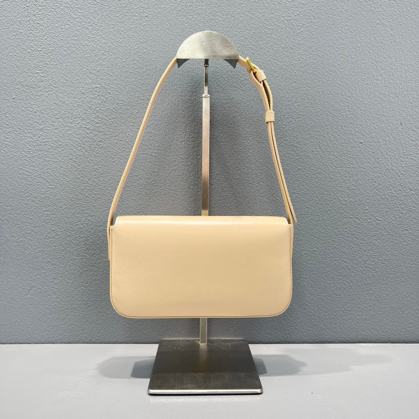 Top Quality Triomphe Shoulder Bag Beige For Women 8in/20.5cm