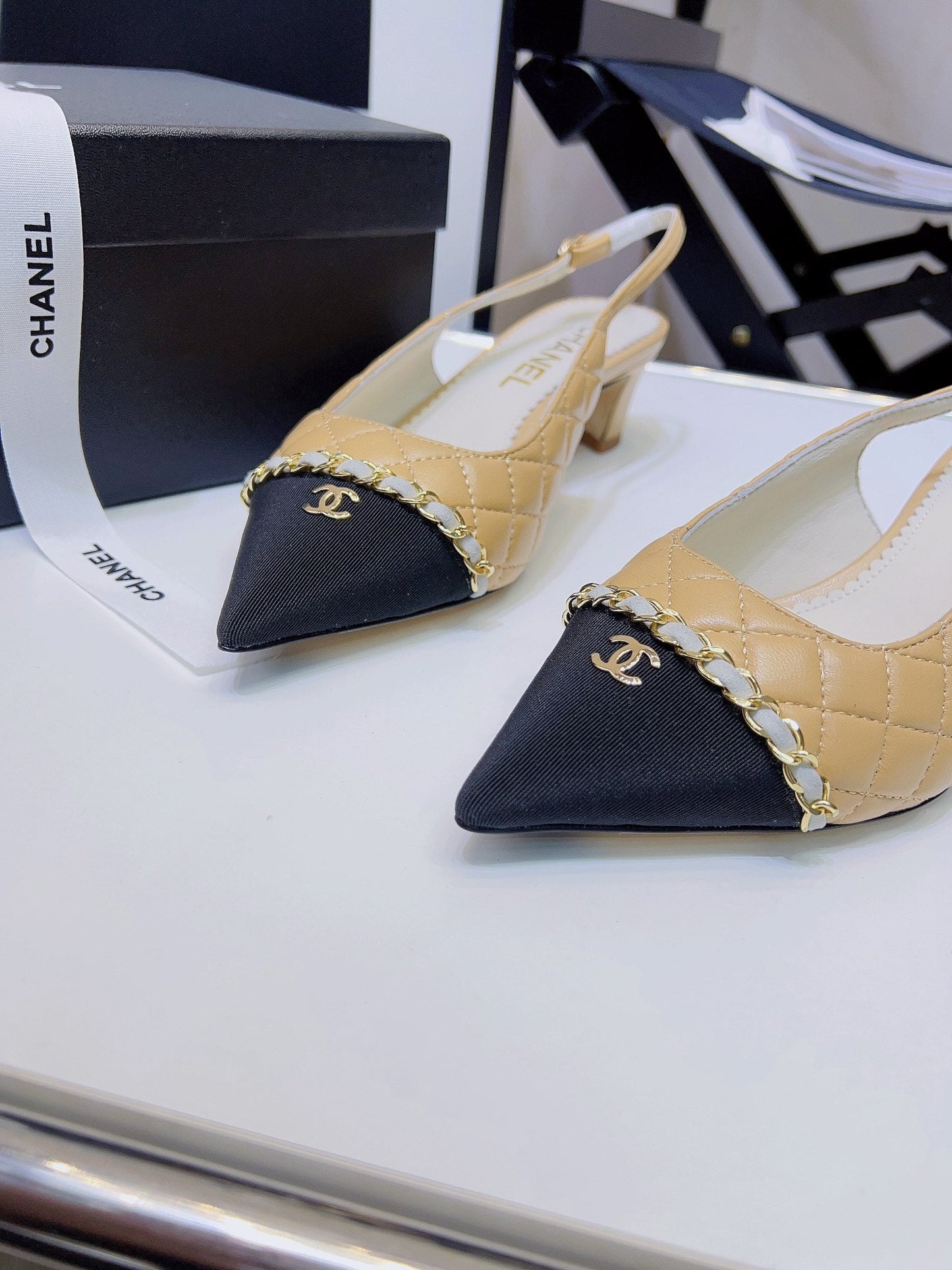 New 1:1 rep CHL High Heel Shoes 018