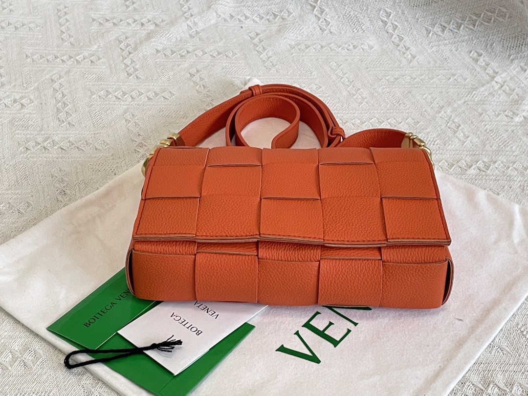 Top Quality Cassette Orange, For Women, Women’s Bags 9.1in/23cm