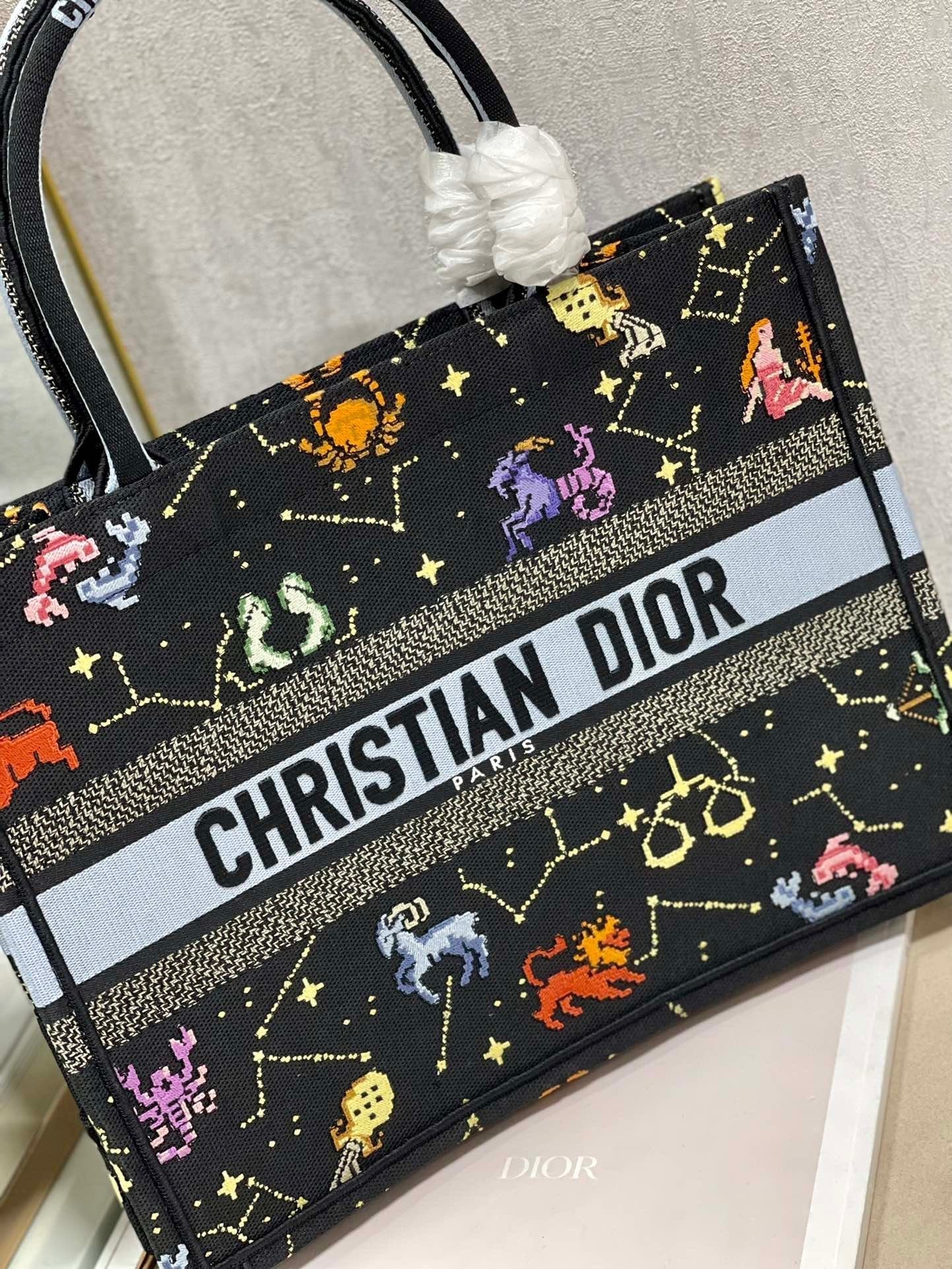 Top Quality MeTop Qualityum Book Tote Black Multicolor, For Women, Womens Handbags 14in/36cm CD M1296ZRTY_M911