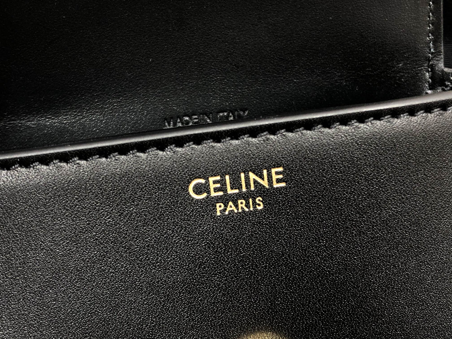 Top Quality Mini BesaTop Quality Cuir Triomphe Black For Women 4in/11cmÂ 