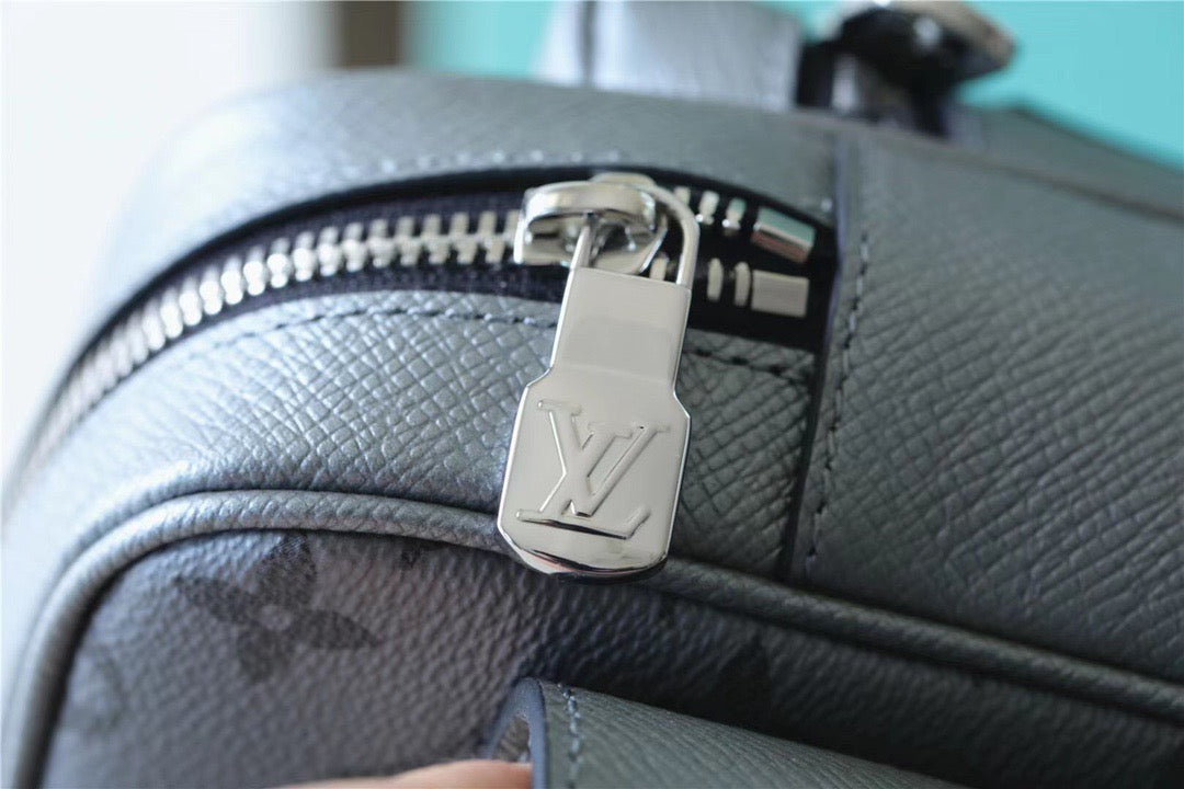 Top Quality Outdoor Bumbag Monogram Canvas Grey For Men, Bags 8.3in/21cm Top Quality