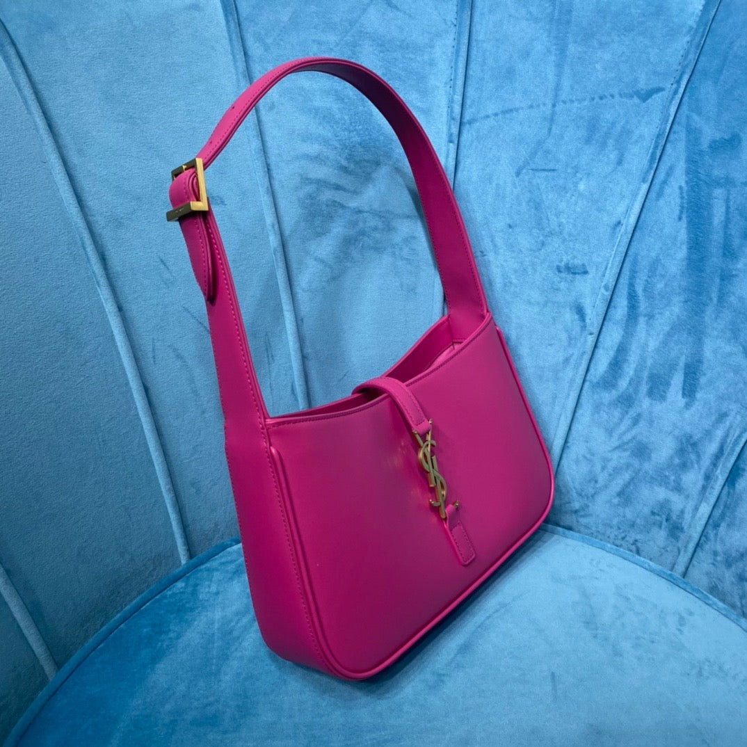 Top Quality Le 5 À 7 Hobo Bag In Smooth Pink For Women 9in/23cm YSL 6572282R20W5623