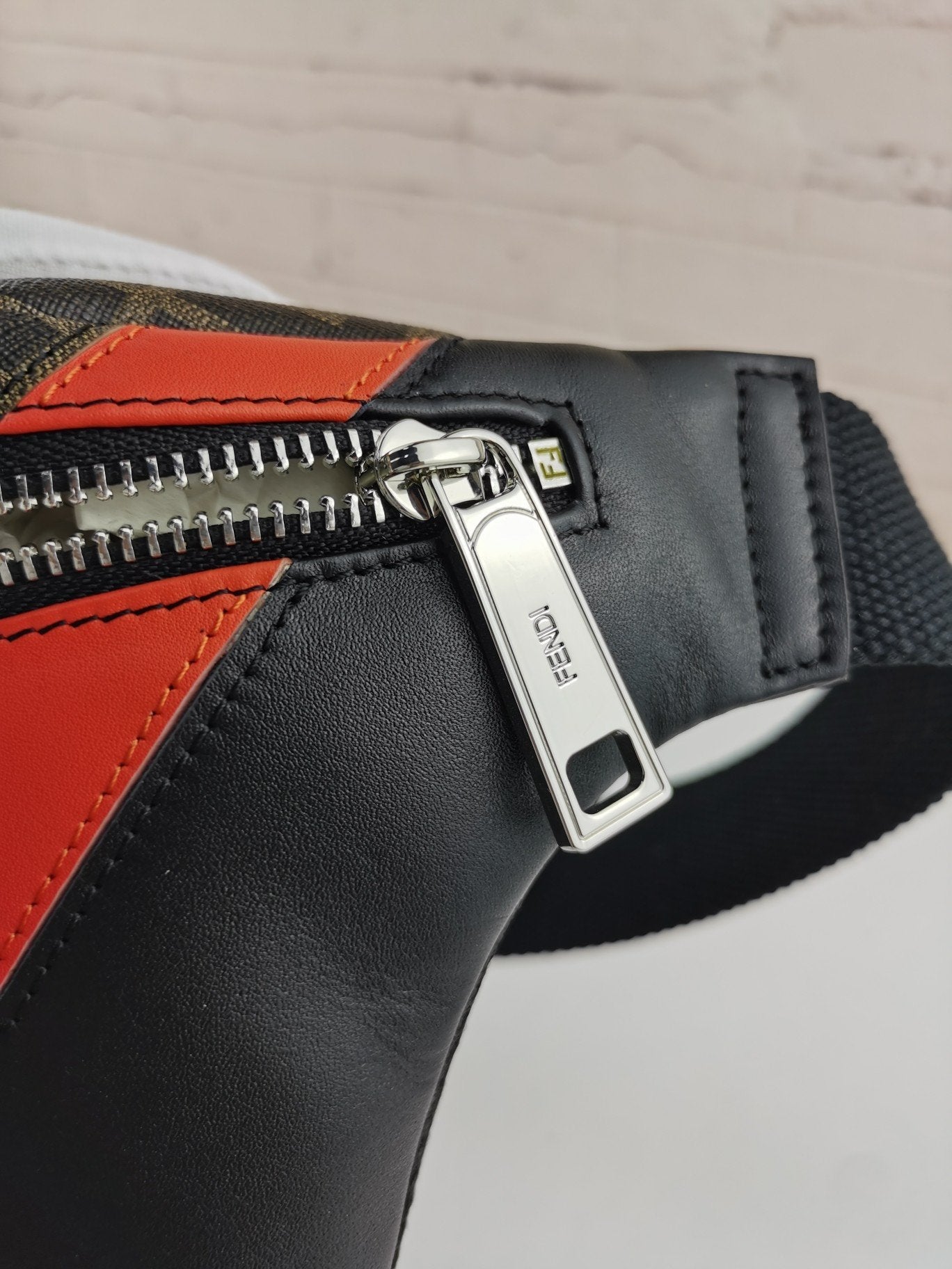 EN - New 1:1 rep  Bags FEI 171
