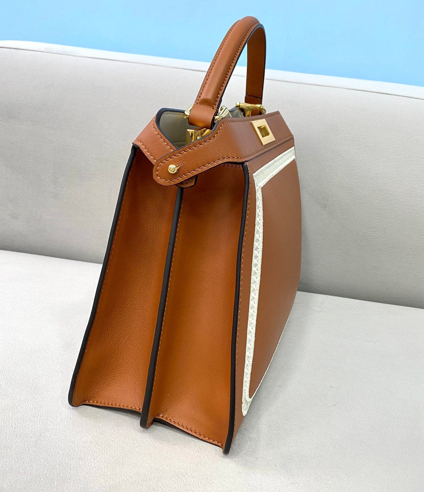 Top QualityTop Quality Peekaboo Bag Brown For Woman 13in/33cm