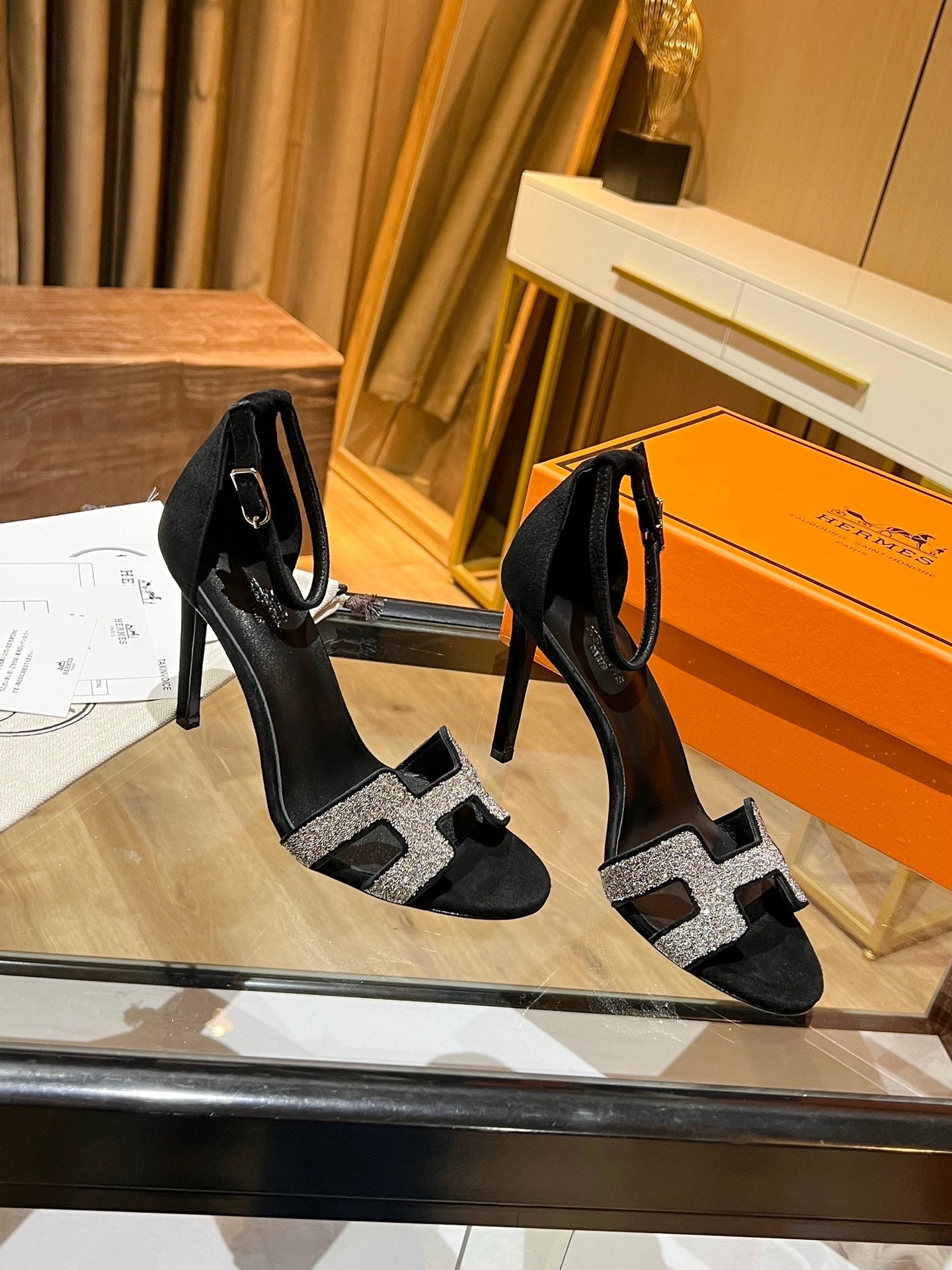 New 1:1 rep HM HIGH HEELS 027