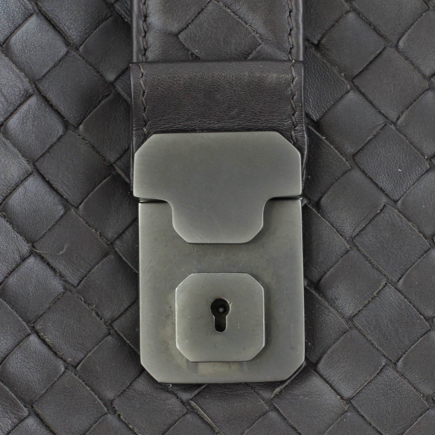 Bottega Veneta Intrecciato Roma Medium