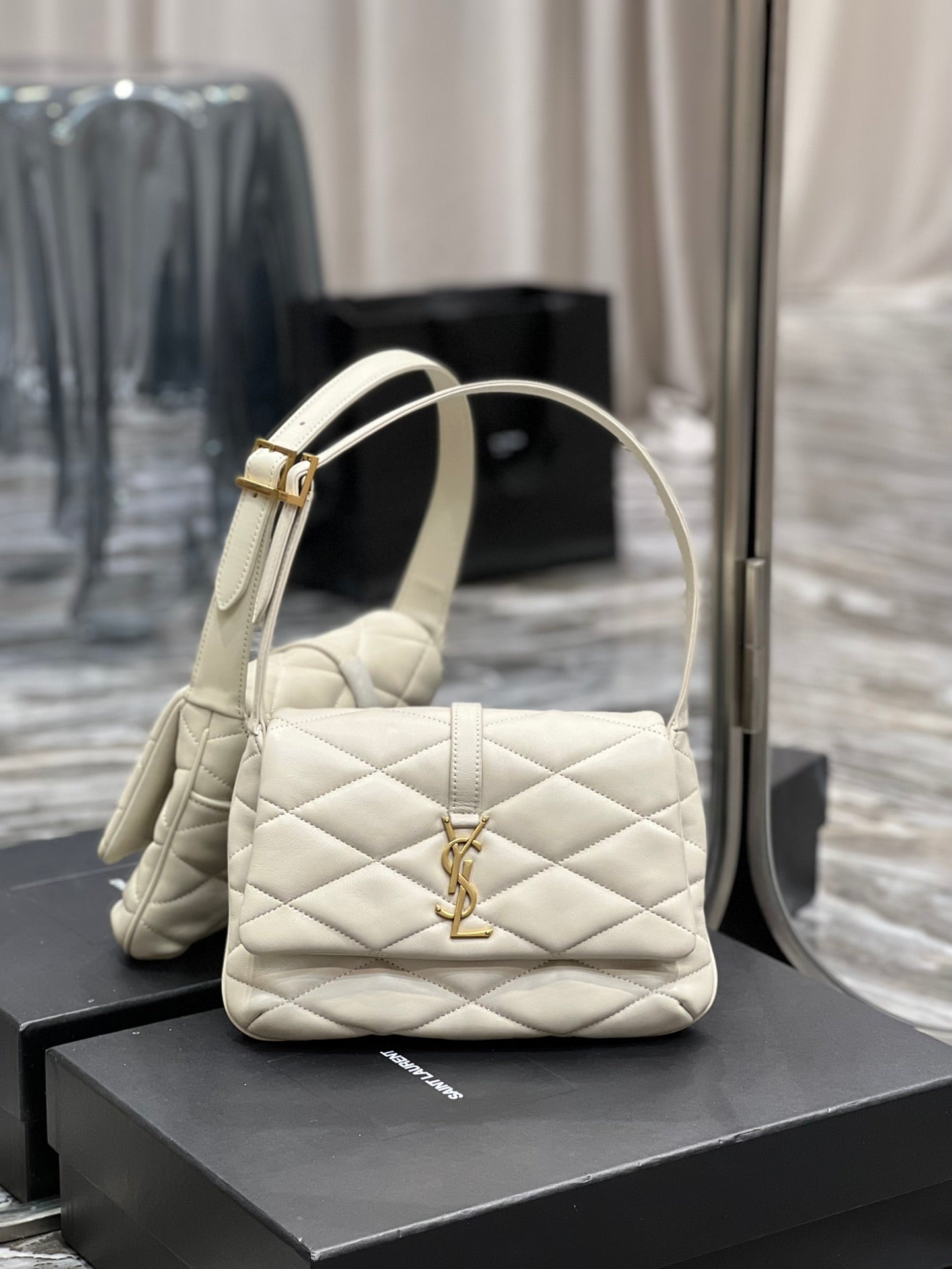 EN - New 1:1 rep Bag SLY 237