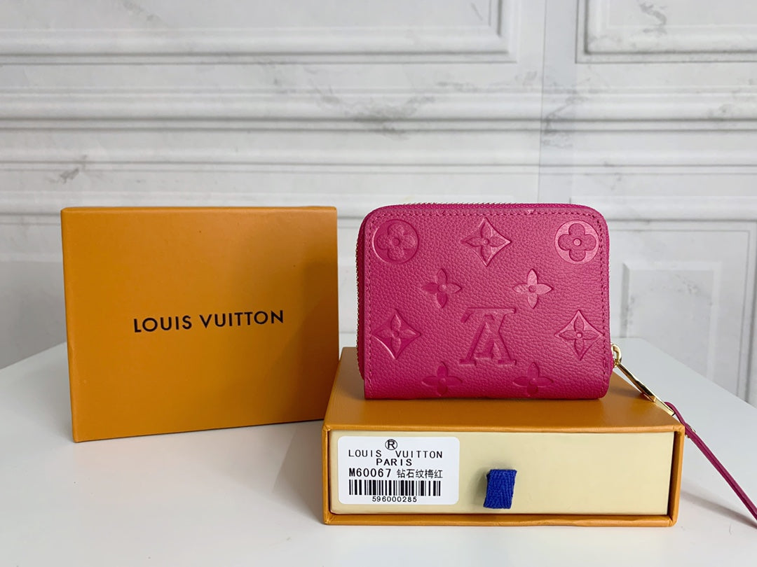 EN - New 1:1 rep  Wallet LUV 127