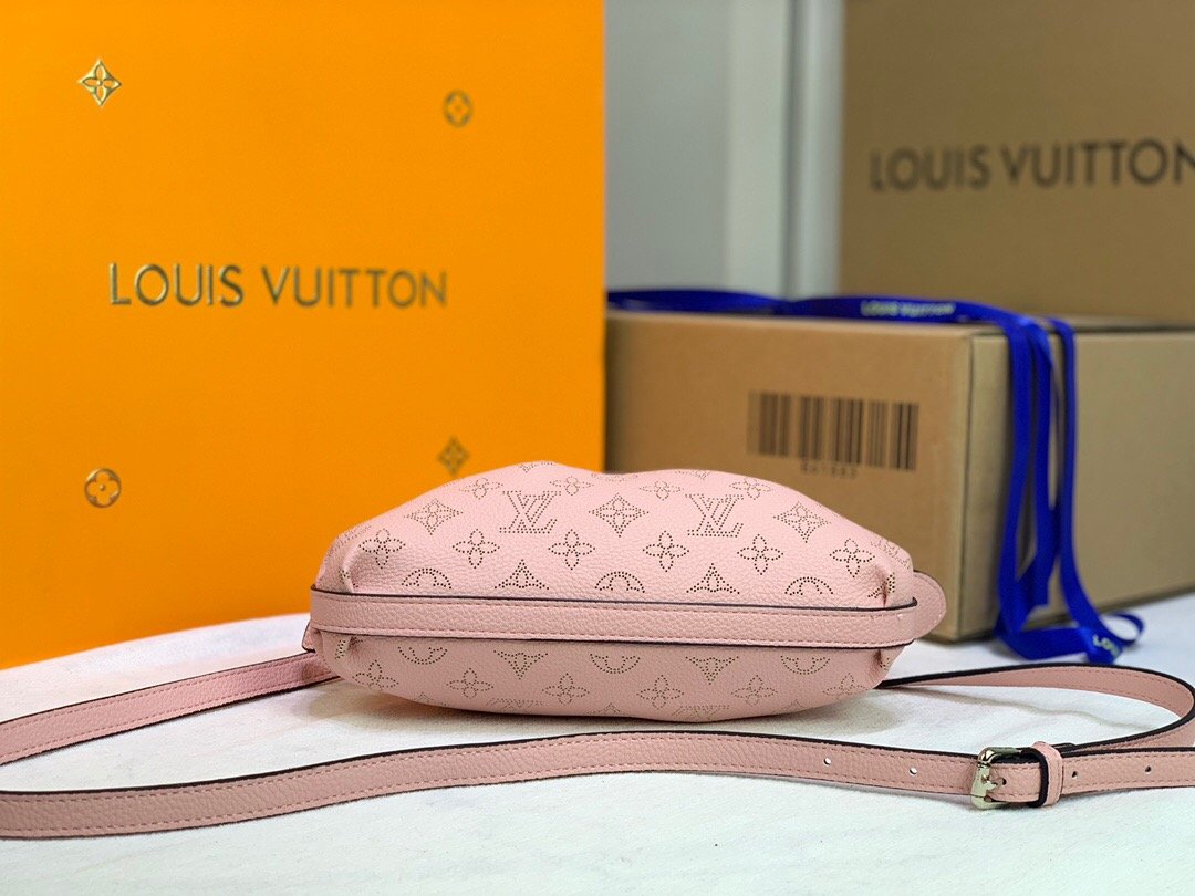 EN - New 1:1 rep  Bags LUV 123