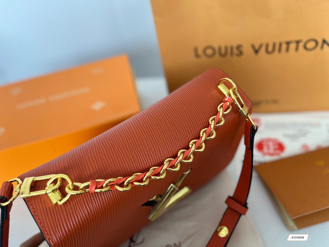 EN - New 1:1 rep Lux Bags LUV 529