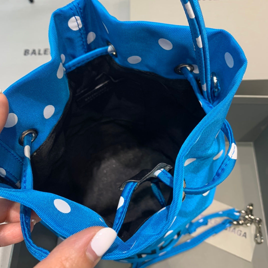 Top Quality Le Cagole MeTop Qualityum Bucket Bag In Blue, For Women,  Bags 17.6in/45cm