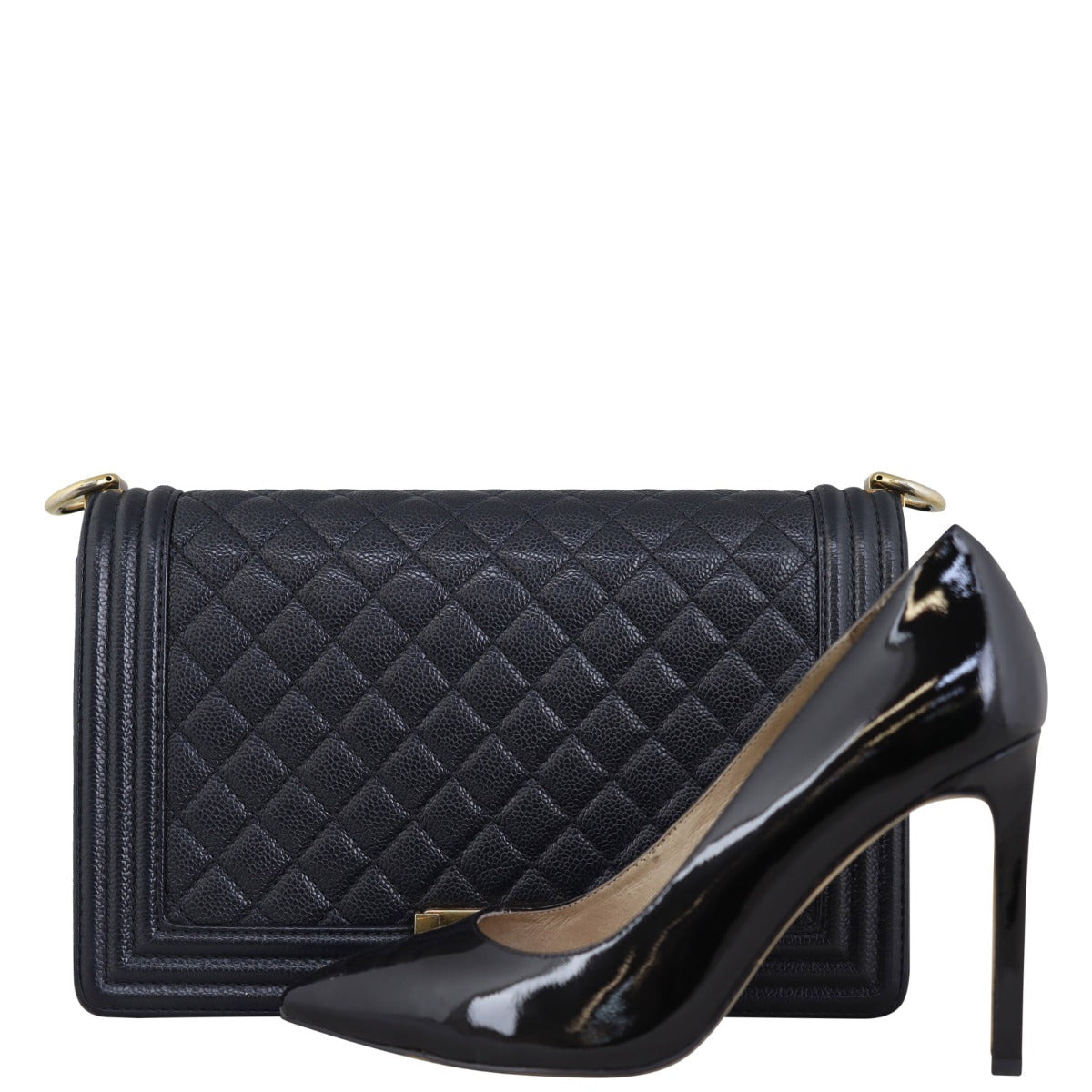 Chanel Boy New Medium | 19 Series