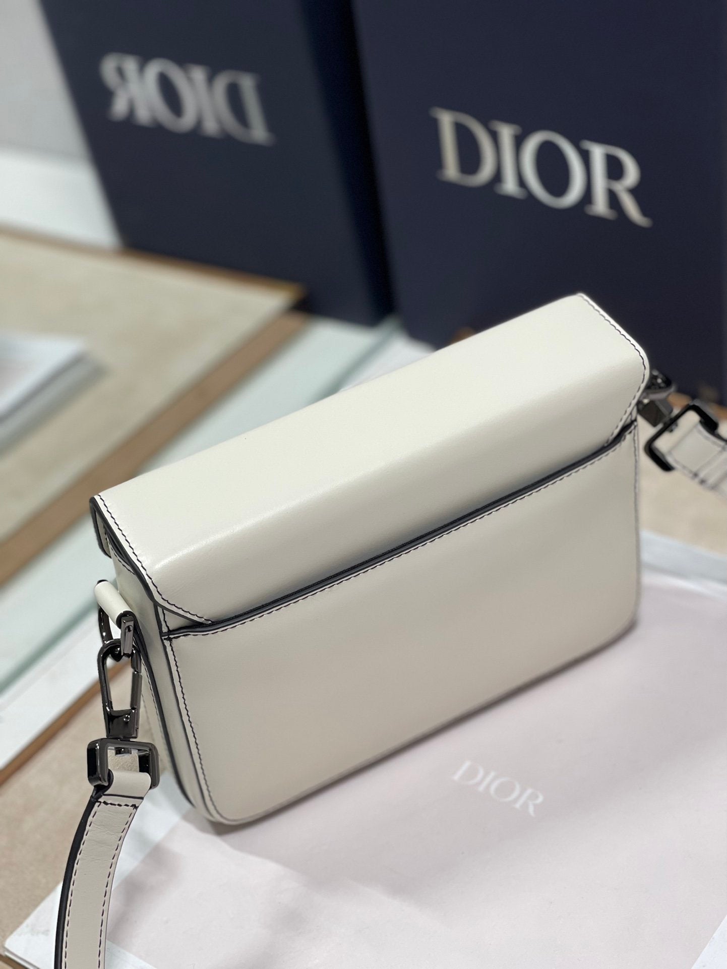 Top Quality Lock Handbag White For Women 7.5in/19cm CD