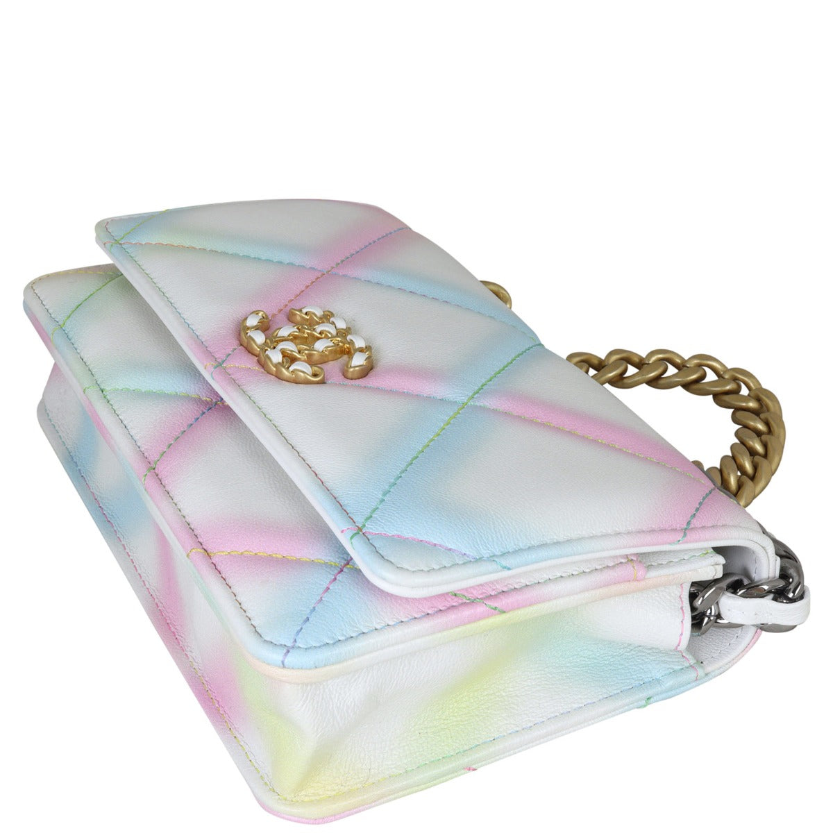 Chanel 19 Wallet on Chain | White