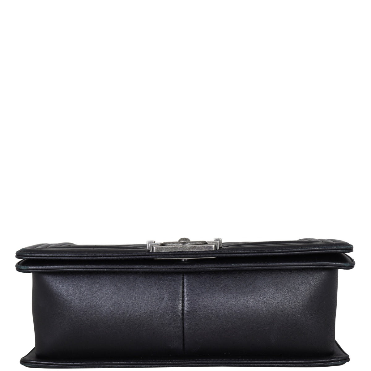 Chanel Boy Old Medium | 26 Series